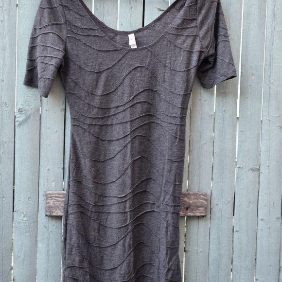 Xhilaration Dresses & Skirts - Xhilaration Gray Mini Dress